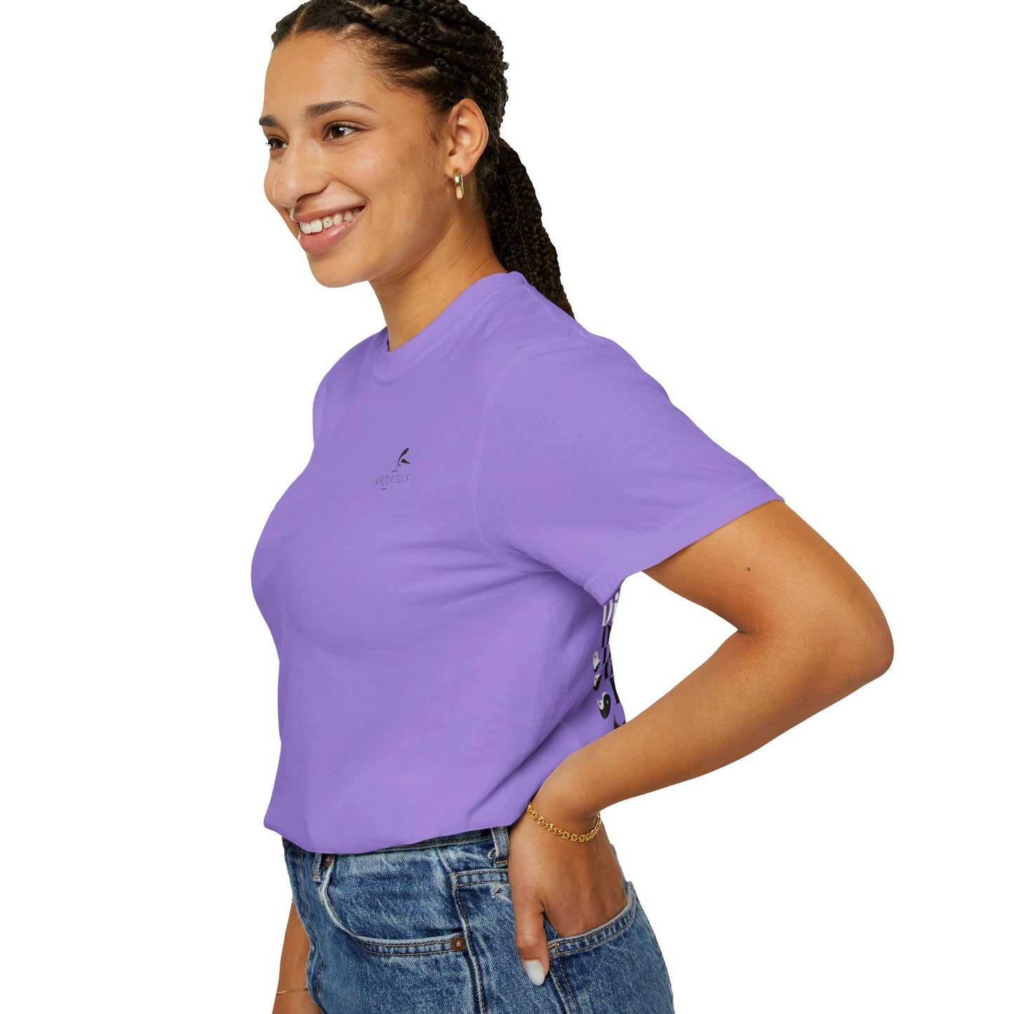 T-Shirt "Discover Your Balance" with the Transforming Yinyang