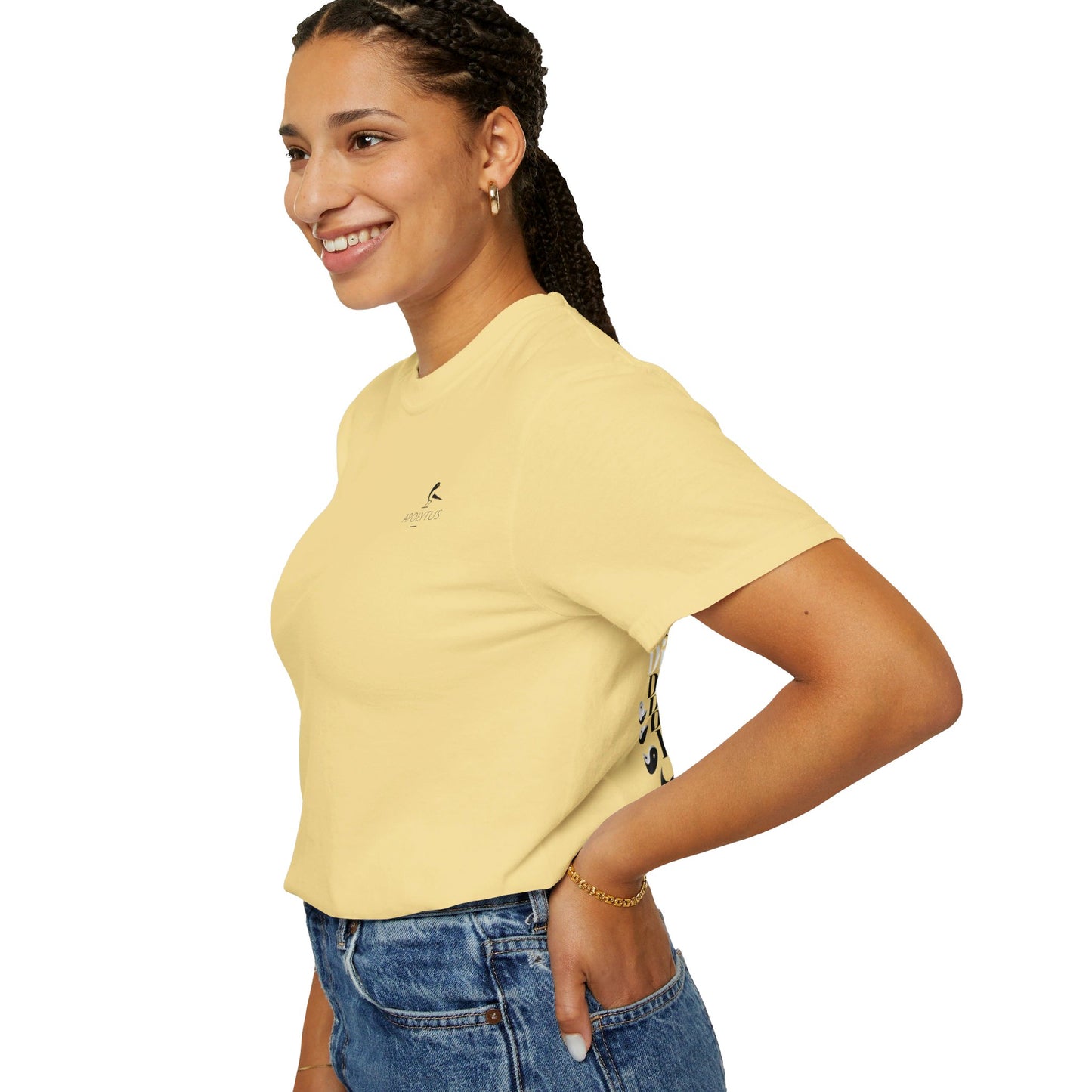 T-Shirt "Discover Your Balance" with the Transforming Yinyang