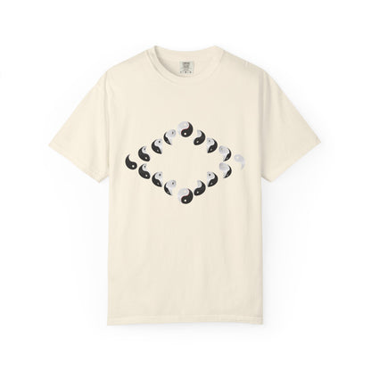 Shirt with Yinyang Phases in Diamond Shape